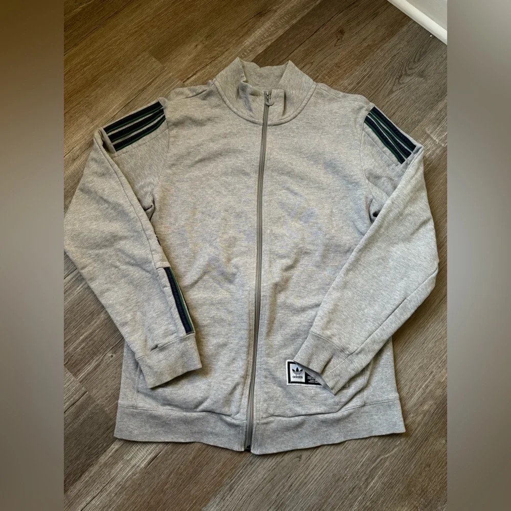 VTG Adidas Gray Zip-Up Jacket Sweatshirt With Stripes Green Blue Retro Size M